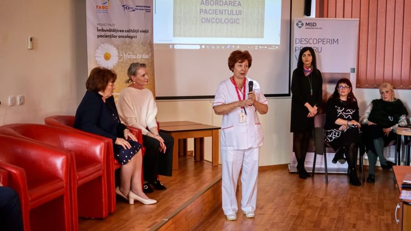Un pachet de servicii gratuite pentru 9.000 de bolnavi de cancer din zona Bacăului