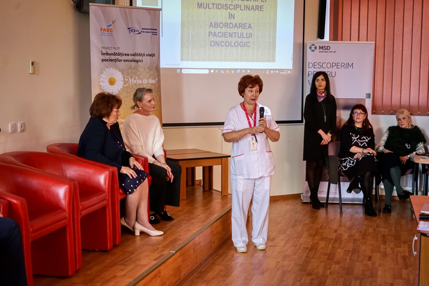 Un pachet de servicii gratuite pentru 9.000 de bolnavi de cancer din zona Bacăului
