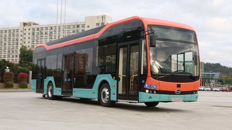 Autobuze electrice avem, dar lipsesc stațiile de încărcare
