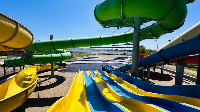 Pas decisiv pentru Insula de Agrement: Primăria Bacău scoate la licitație administrarea Aqua Park-ului