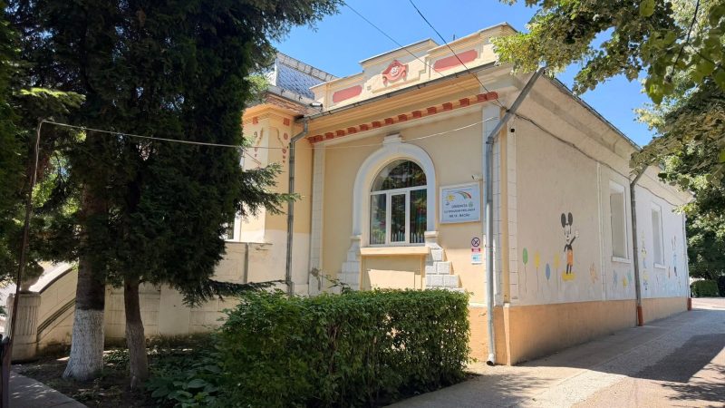 Clădirea Grădiniței nr. 18 din Bacău va fi demolată. Primarul Lucian Stanciu-Viziteu anunță reconstrucția totală a unității