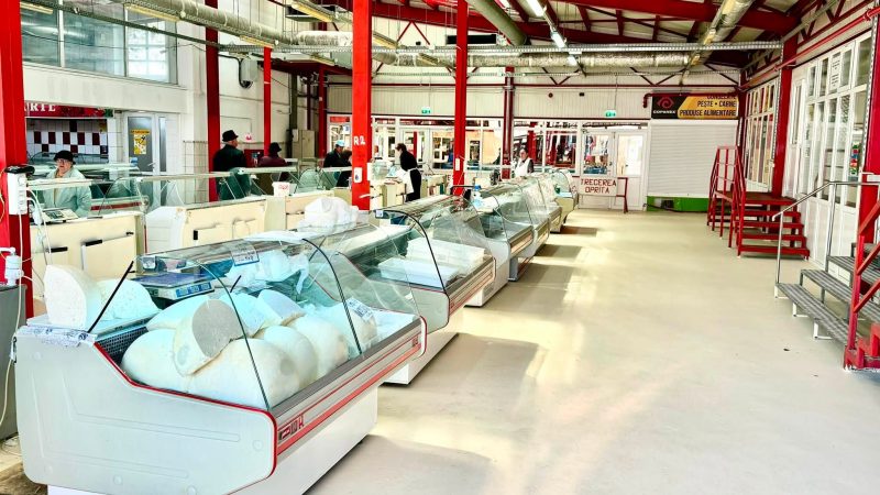 Licitație publică: 60 de spații comerciale și 5 depozite, scoase la concurs în Piața Centrală și Piața de Gros. ”Prețuri moderate”, spune primarul