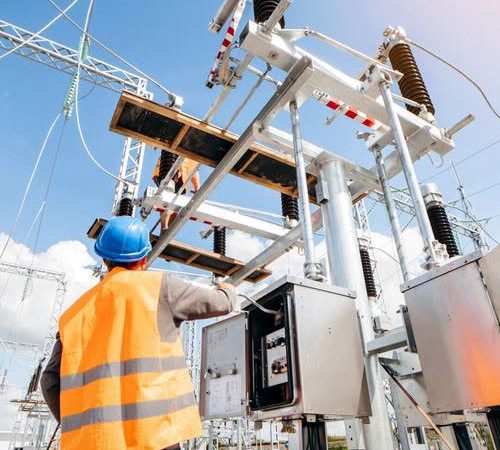 Întreruperi temporare de energie electrică în Bacău: Delgaz Grid anunță lucrări la rețeaua de distribuție