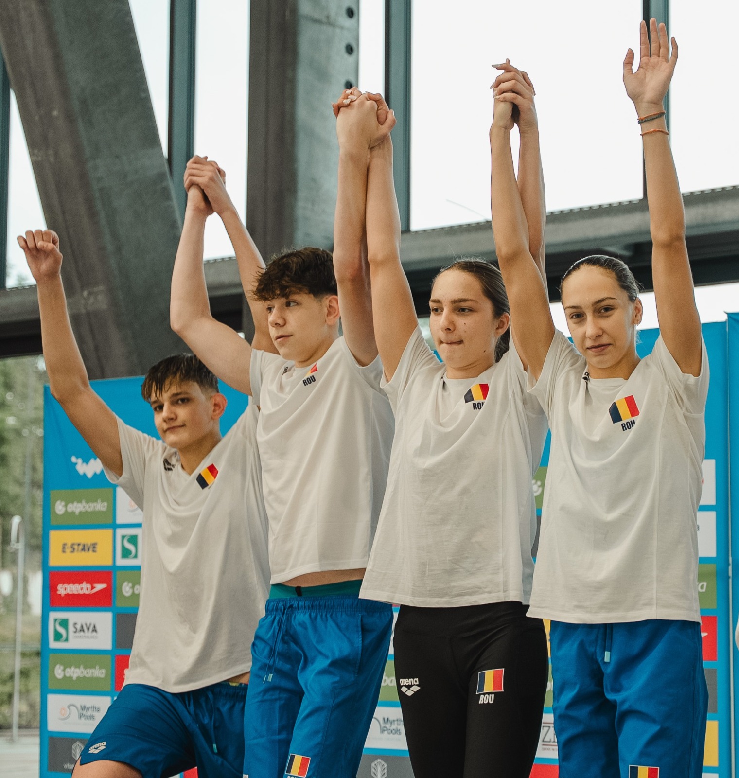 Performanțe pe două fronturi pentru CS Nautica Bacău: Aur la Ljubljana și 10 medalii la Cupa României
