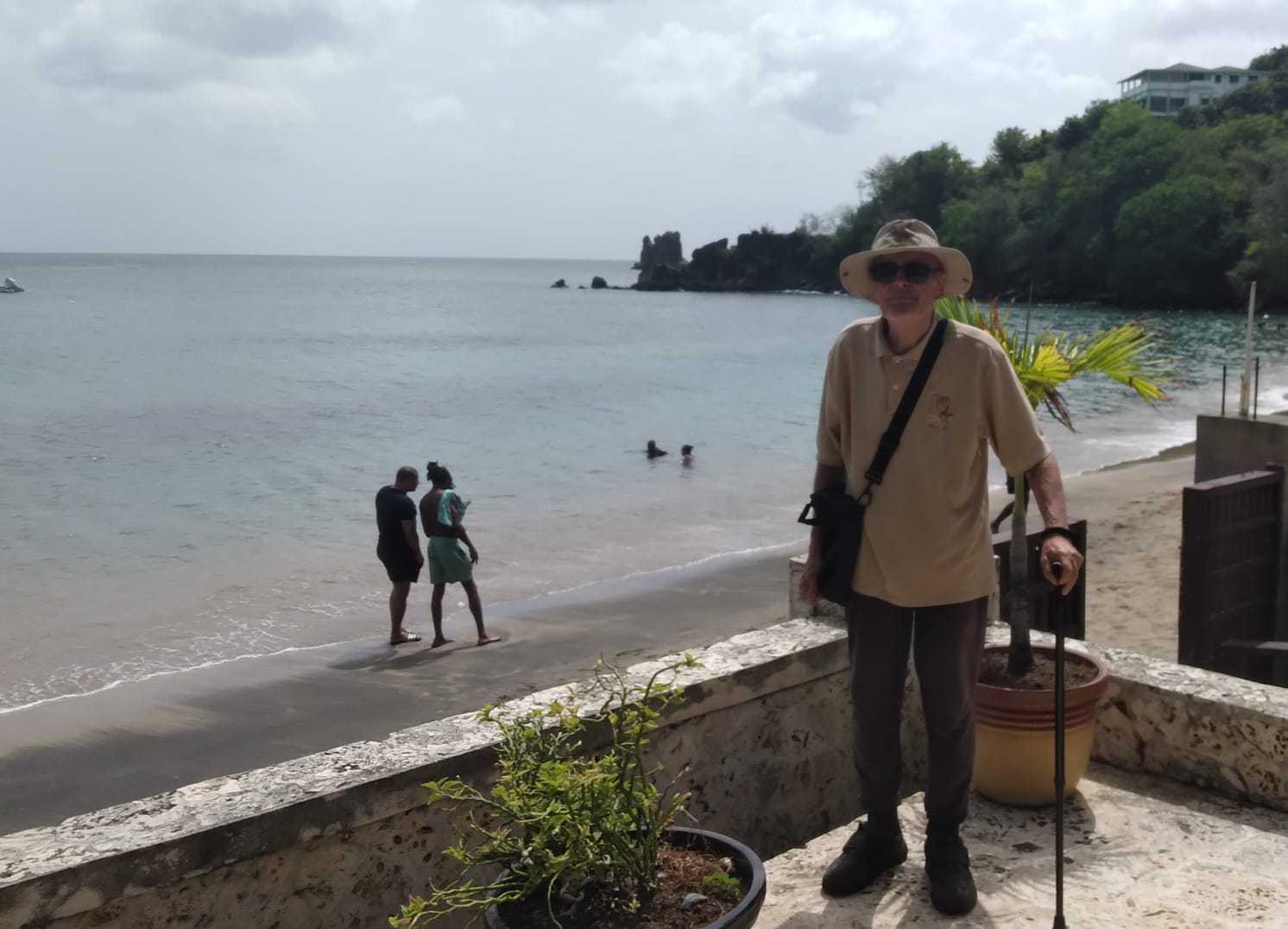 Recorduri dincolo de orizont: Profesorul băcăuan Doru Ciucescu și arta de a cuceri lumea la 80 de ani. Un om care merită titlul de Cetățean de Onoare