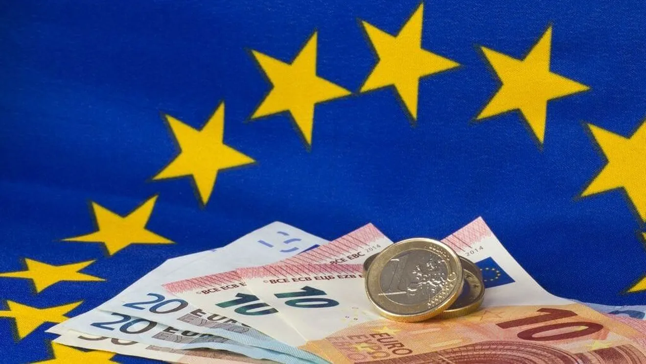 Stagii plătite cu 1.500 de euro pe lună la Comisia Europeană: Premieră istorică pentru absolvenții de școli profesionale și tehnice