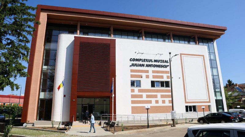 Investiție de 34 de milioane de lei într-un spațiu modern, care își așteaptă încă patrimoniul și, mai ales, vizitatorii
