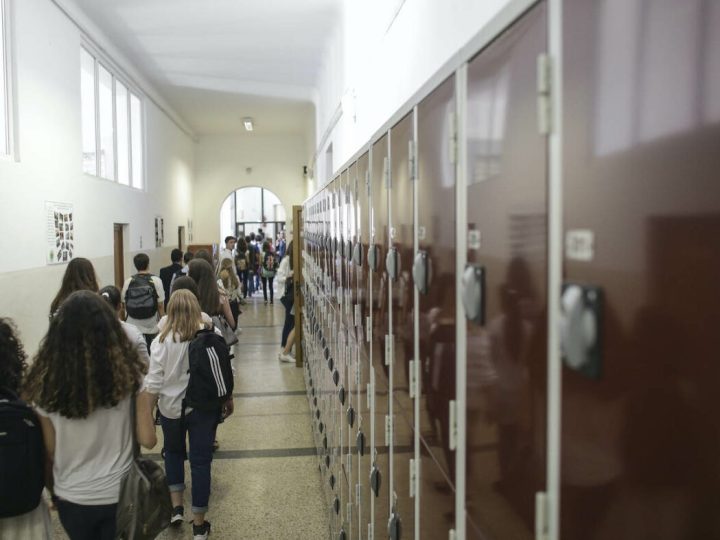Structura Anului Școlar 2026-2027: Module, Vacanțe și Date Cheie