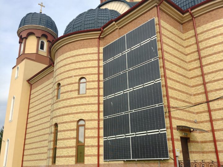 POZA ZILEI – Biserica Izvorul Tămădurii: Rugăciune cu eficiență energetică clasa A+