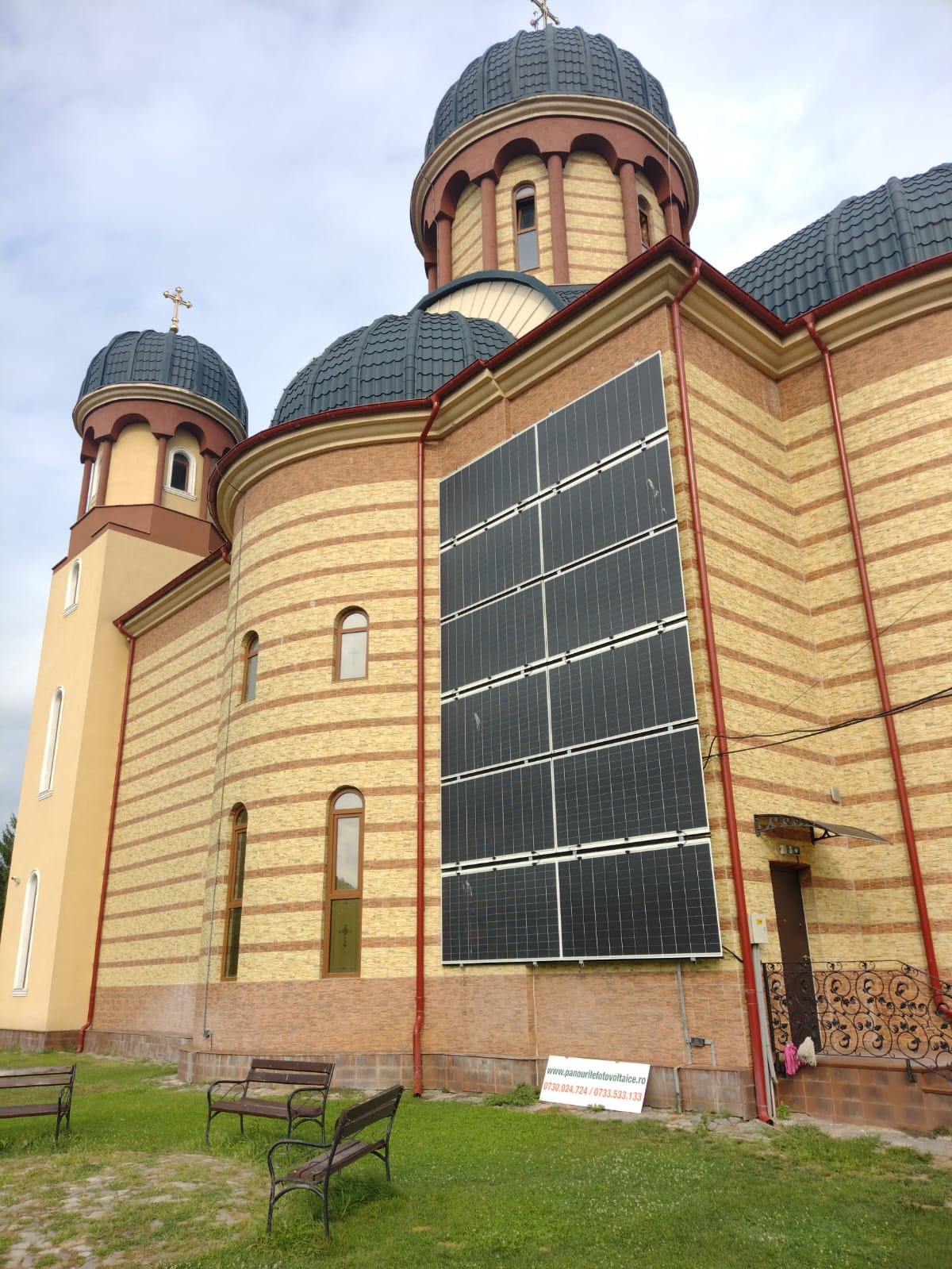POZA ZILEI – Biserica Izvorul Tămădurii: Rugăciune cu eficiență energetică clasa A+