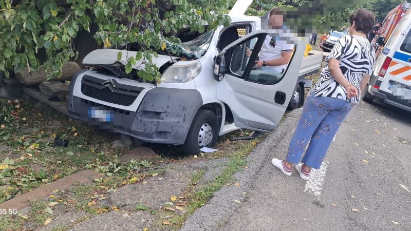 Accident rutier în comuna Oituz, soldat cu două victime