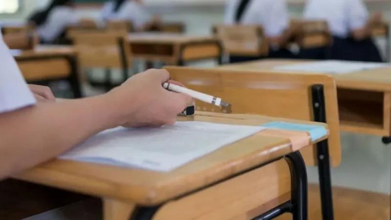 Sesiunea de august a Bacalaureatului 2026 a început: Peste 400 de candidați la proba de Limba Română în județul Bacău
