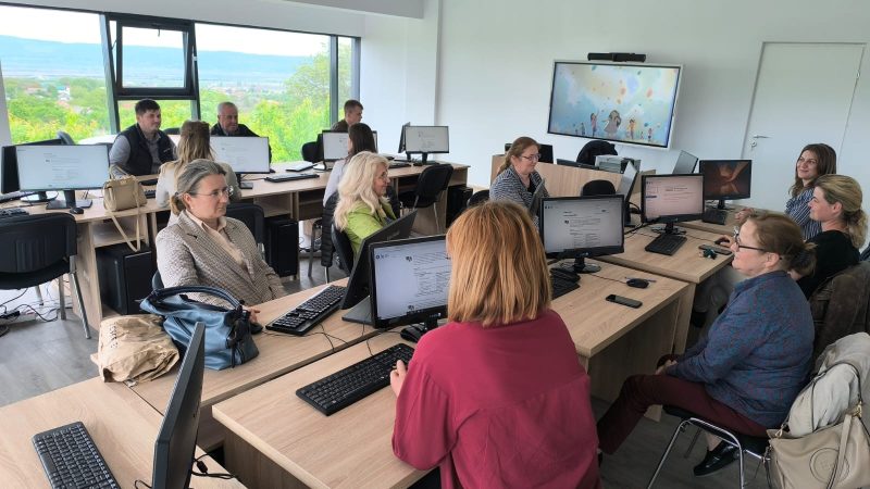 11,84 milioane de lei pentru biblioteci: de ce au rămas zeci de localități din județul Bacău pe dinafară?