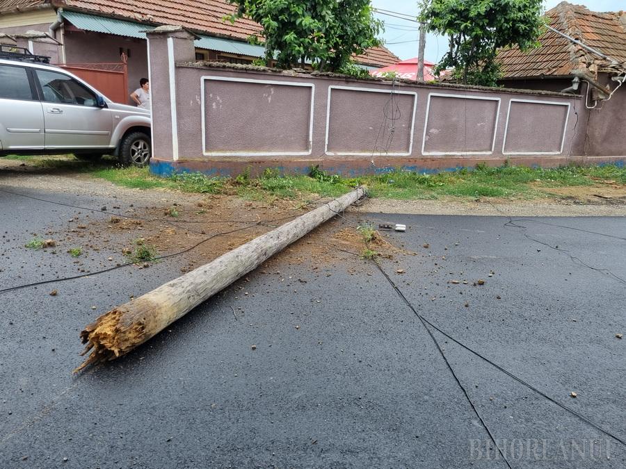 Tragedie în comuna Bârsănești: un bărbat a murit după ce a fost prins sub un stâlp