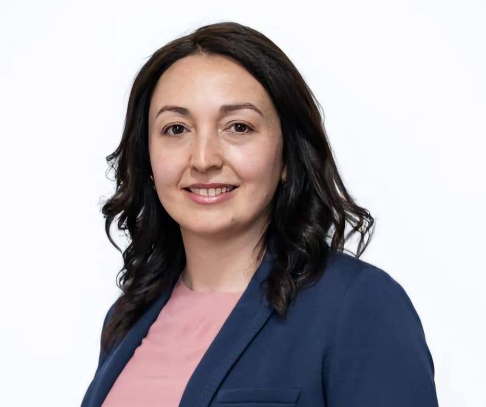 „Acolo unde o țară întreagă vede dezastrul, eu aleg să mă bucur!” – mesajul viceprimăriței din Asău după prăbușirea podului