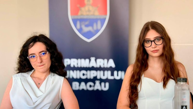 Patru absolvente din Bacău, premiate pentru media 10 la Bacalaureat. Performanța lor, recompensată de Ministerul Educație