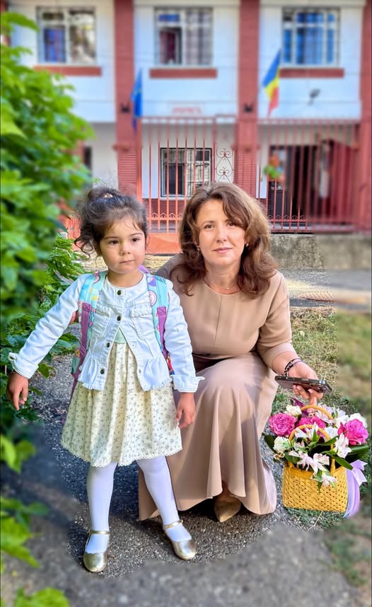 Președinta C.J., Cristina Breahnă Pravăț, la început de an școlar: prima zi de grădiniță pentru mezina familiei