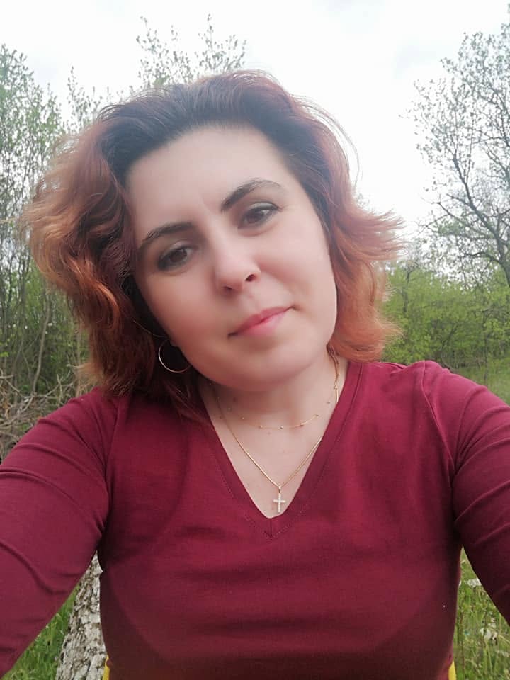 Adriana Măcincă, directoarea Colegiului Alecsandri: ”Școala nu este o scenă de etalare a modei. Numai chiulangii nu doresc purtarea uniformei”. Ce zice Consiliul Elevilor din Bacău