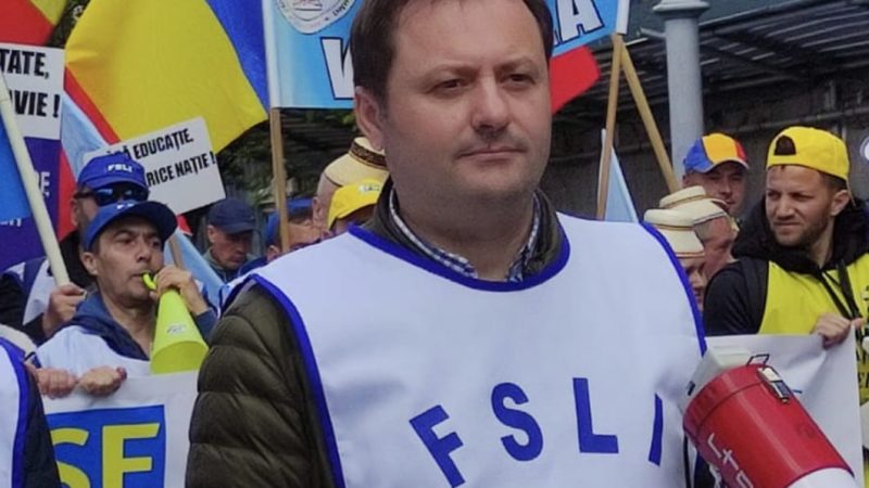 Profesorii din Bacău încep școala cu bani neplătiți și noi nemulțumiri. Liderul de sindicat George Purcaru: „Legea 141 este un dezastru pentru educație”