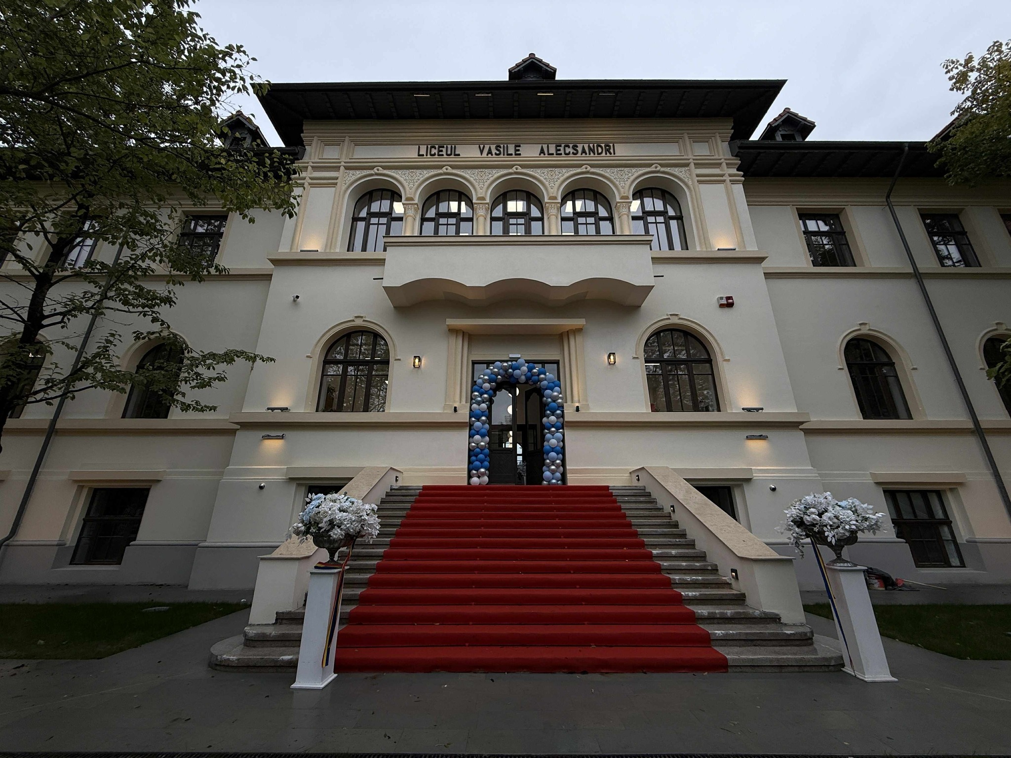 Nicușor Dan, invitat la aniversarea la 105 ani de la inaugurarea Colegiului Național „Vasile Alecsandri” din Bacău