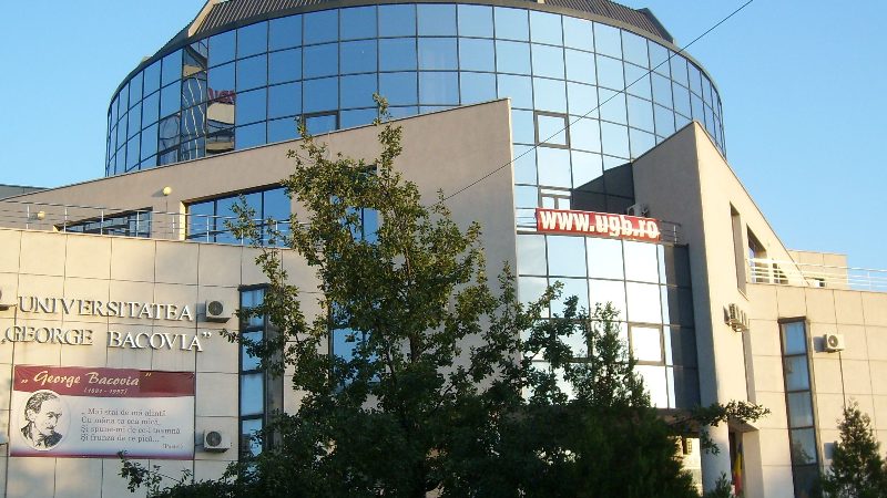 Universitatea „G. Bacovia” așteaptă autorizarea ARACIS pentru Asistență Medicală Generală. Programul ar putea începe în 2027