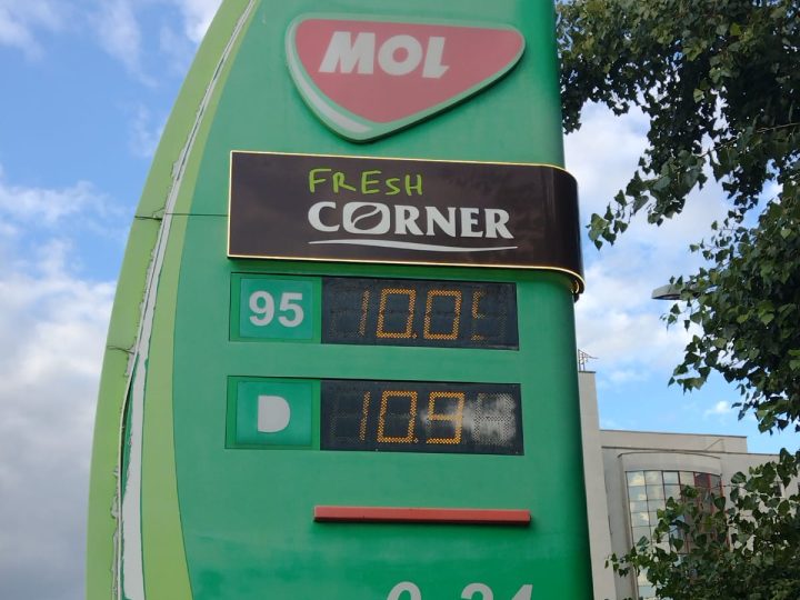 Benzina a trecut pragul psihologic de 10 lei în Bacău. La MOL, litrul a ajuns la 10,05 lei