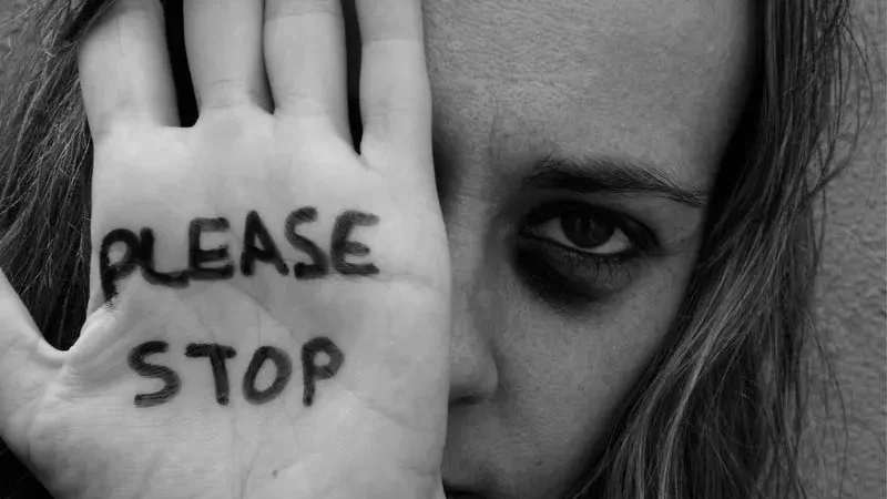 Peste 4.200 de intervenții și 917 ordine de protecție. Dimensiunea violenței domestice în județul Bacău anul trecut
