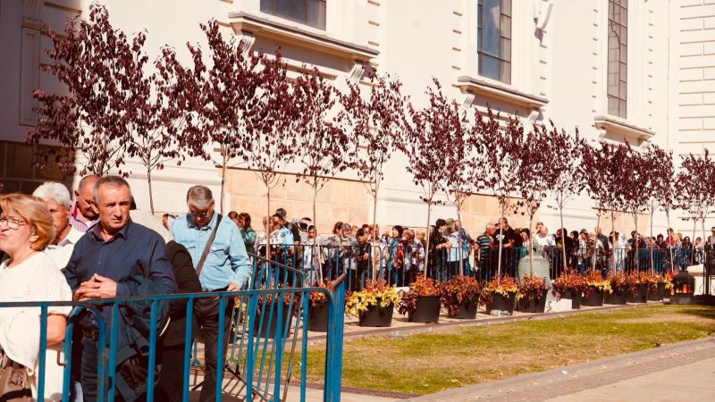 Jandarmii din Bacău, mobilizați pentru pelerinajul Sfintei Parascheva de la Iași. Sunt așteptați 300.000 de credincioși