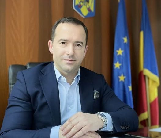 Claudiu Năstasă, PNL Bacău, demisionează din conducerea AAAS: „Funcțiile sunt trecătoare. Principiile și responsabilitatea față de oameni trebuie să rămână”
