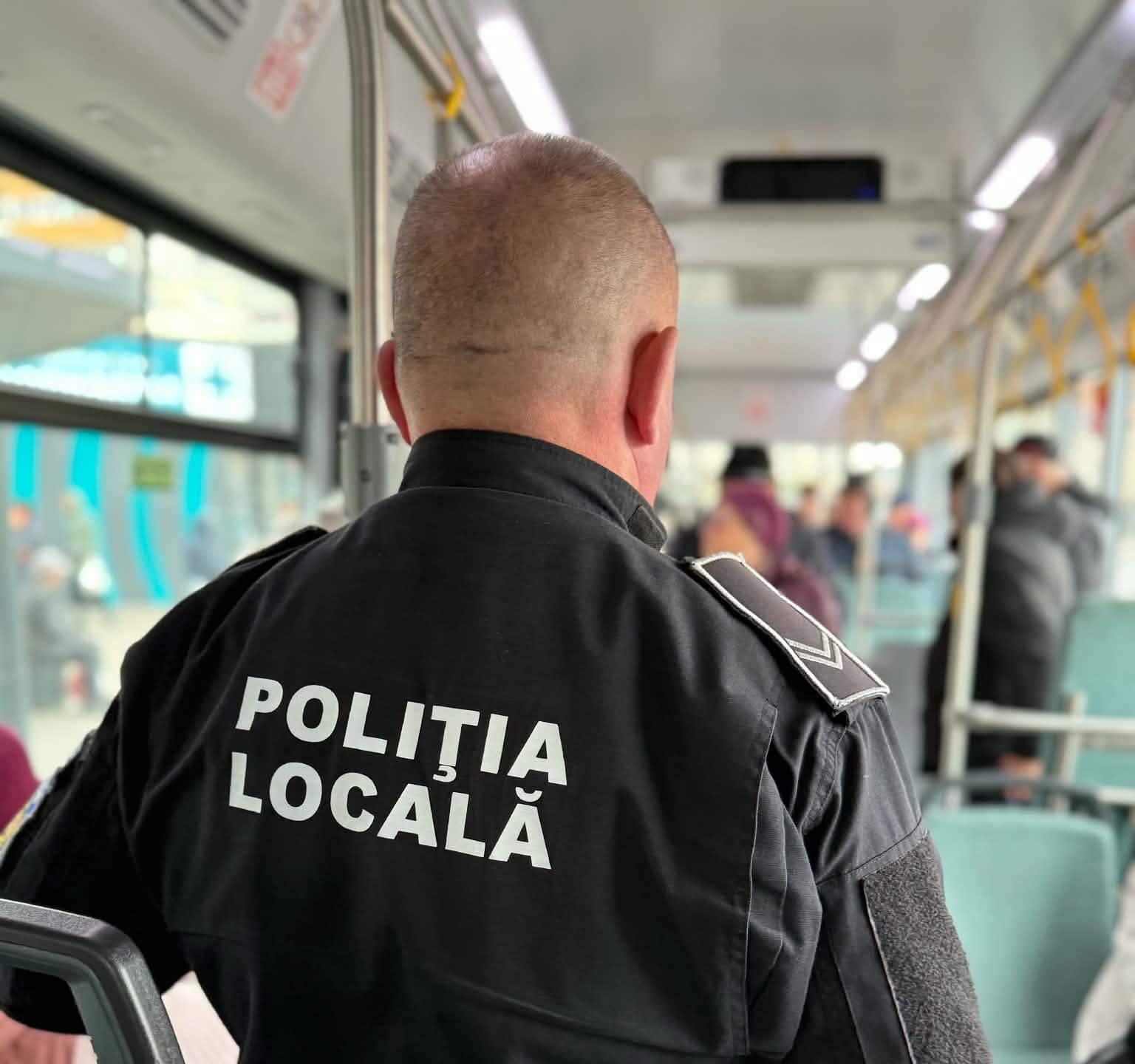 Polițiștii locali urcă în autobuzele din Bacău! Ce vor urmări și în ce situații vor interveni