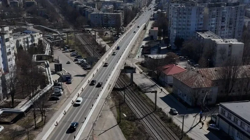 Două companii, interesate de reproiectarea podului Narcisa. Când ar putea fi scoase la licitație lucrările de reabilitare
