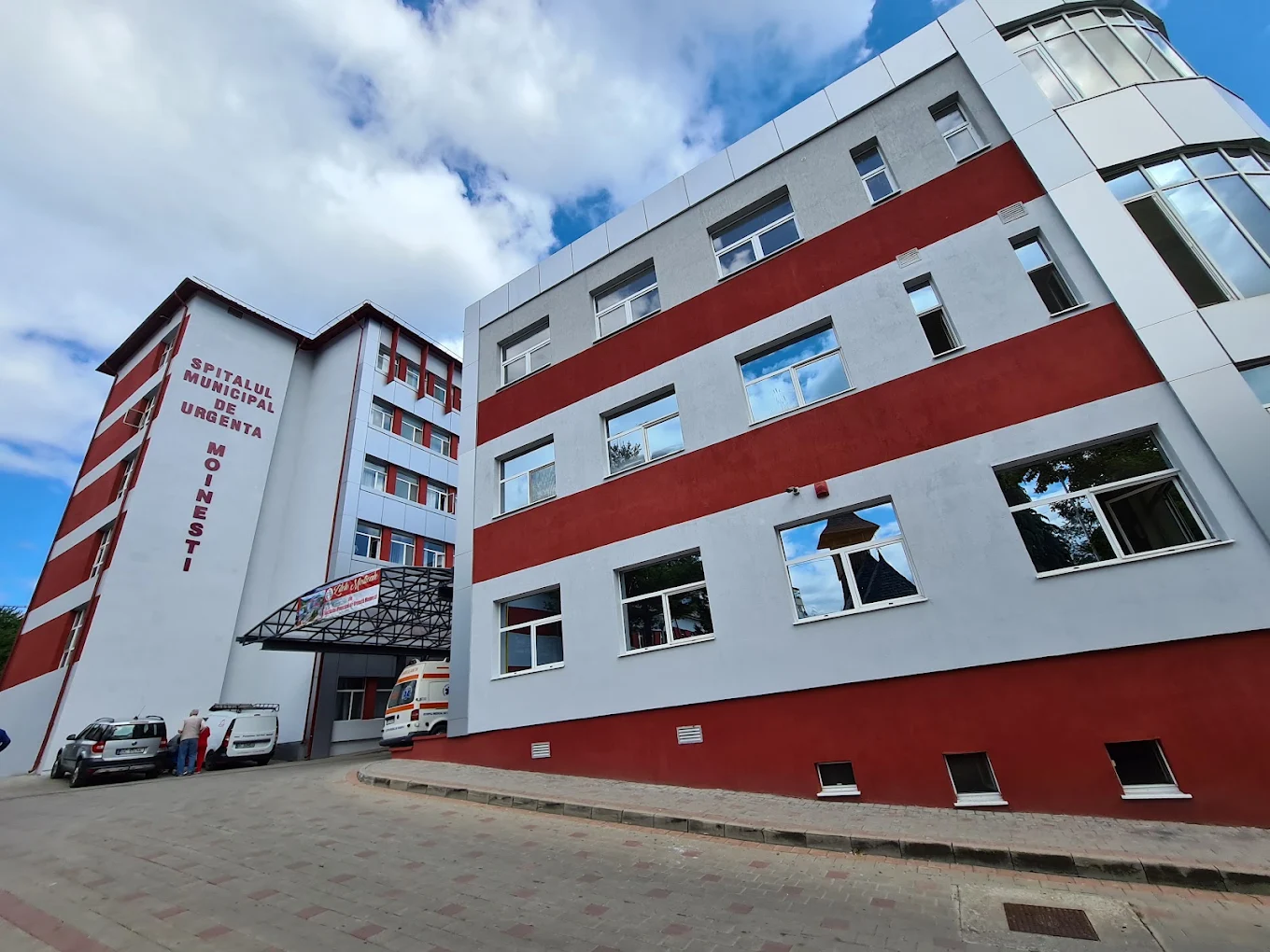 Ce se întâmplă la Spitalul Moinești după două luni de la schimbarea conducerii: sancțiune financiară, audit și noi angajări